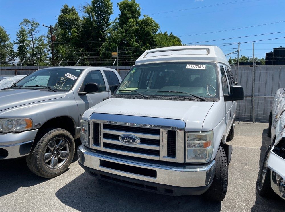 ford-e250-ecoline-54-v8 (3)