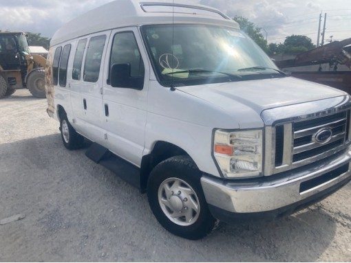 ford-e250-ecoline-54-v8